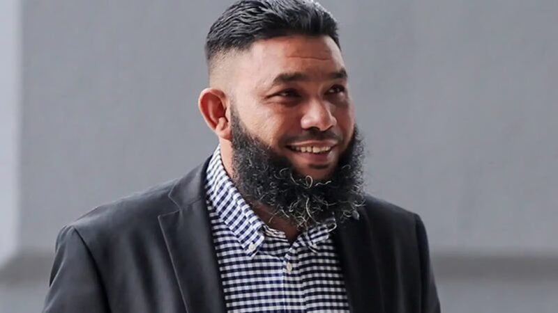 Papagomo didakwa terima sumbangan bayar saman Anwar tanpa kemas kini perniagaan