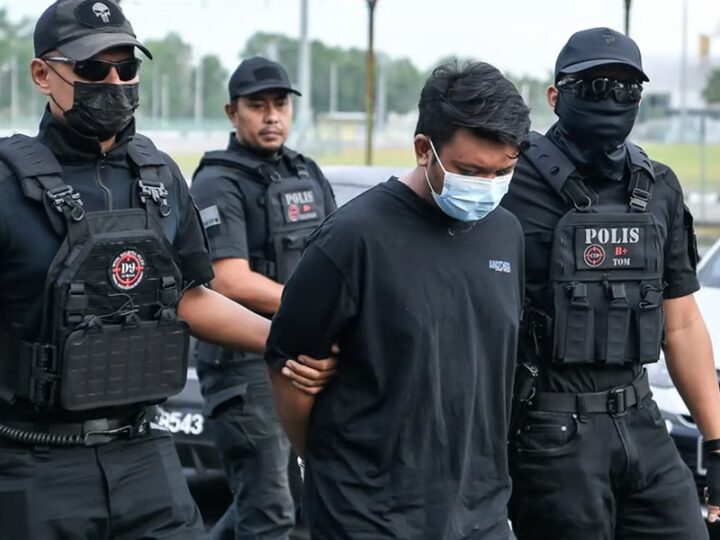 Pekerja kilang didakwa bunuh ibu kandung