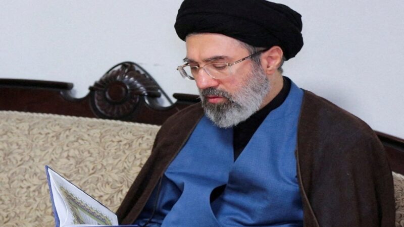 Mojtaba Khamenei ‘sihat’ walaupun ada laporan dakwa alami kecederaan kaki