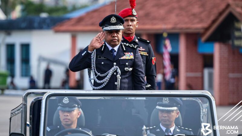 Ayob Khan seru kerajaan teliti struktur gred jawatan tertinggi polis, ia ‘menyukarkan’ pengaturan tugas