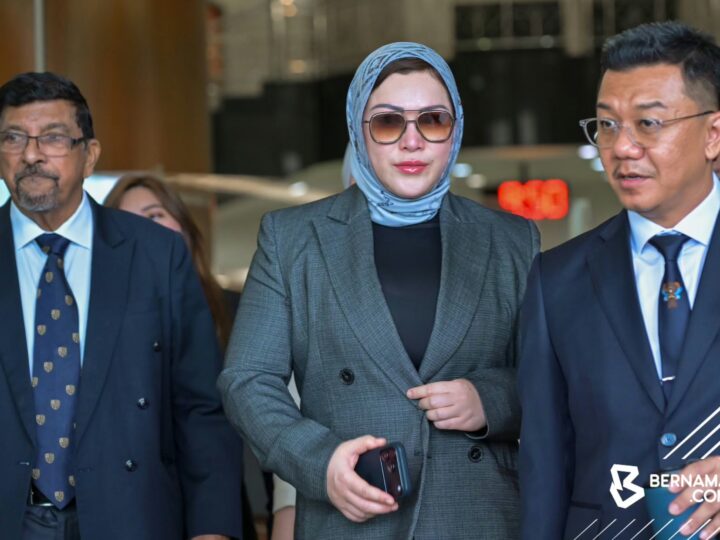 “Izinkan saya jalani kehidupan seperti biasa” – Zizie Izette lega dibebaskan selepas 7 tahun perbicaraan