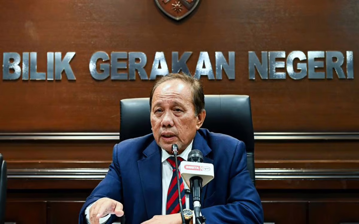 Tugas SUK, Penasihat Undang-Undang Negeri Sembilan digantung
